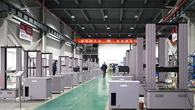 Talller de máquinas de ensayos universales electromecánicos