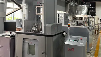 Taller especializado en máquina de ensayo