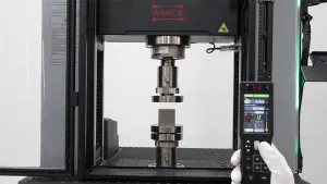 Máquina de ensayo universal portátil