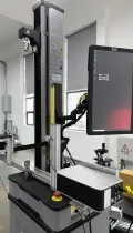 Máquina de ensayos universal electromecánica de sobremesa de una columna