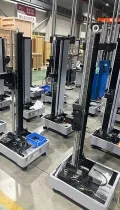 Máquina de ensayos universal electromecánica de sobremesa de una columna