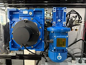 Motor y reductor