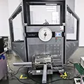 Máquina de ensayo de impacto pendular para metales, prueba de impacto Charpy